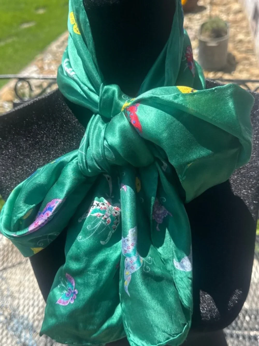 Vintage Green Butterfly Print Silk Feel Oblong Scarf Emerald Colorful Whimsical